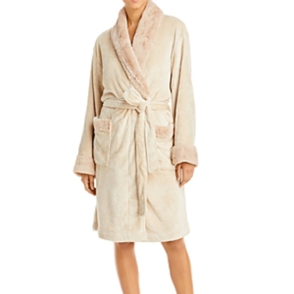 HUDSON PARK COLLECTION Hudson Park Faux Fur Robe - 100% Exclusive Bloomingdales - Picture 3 of 8